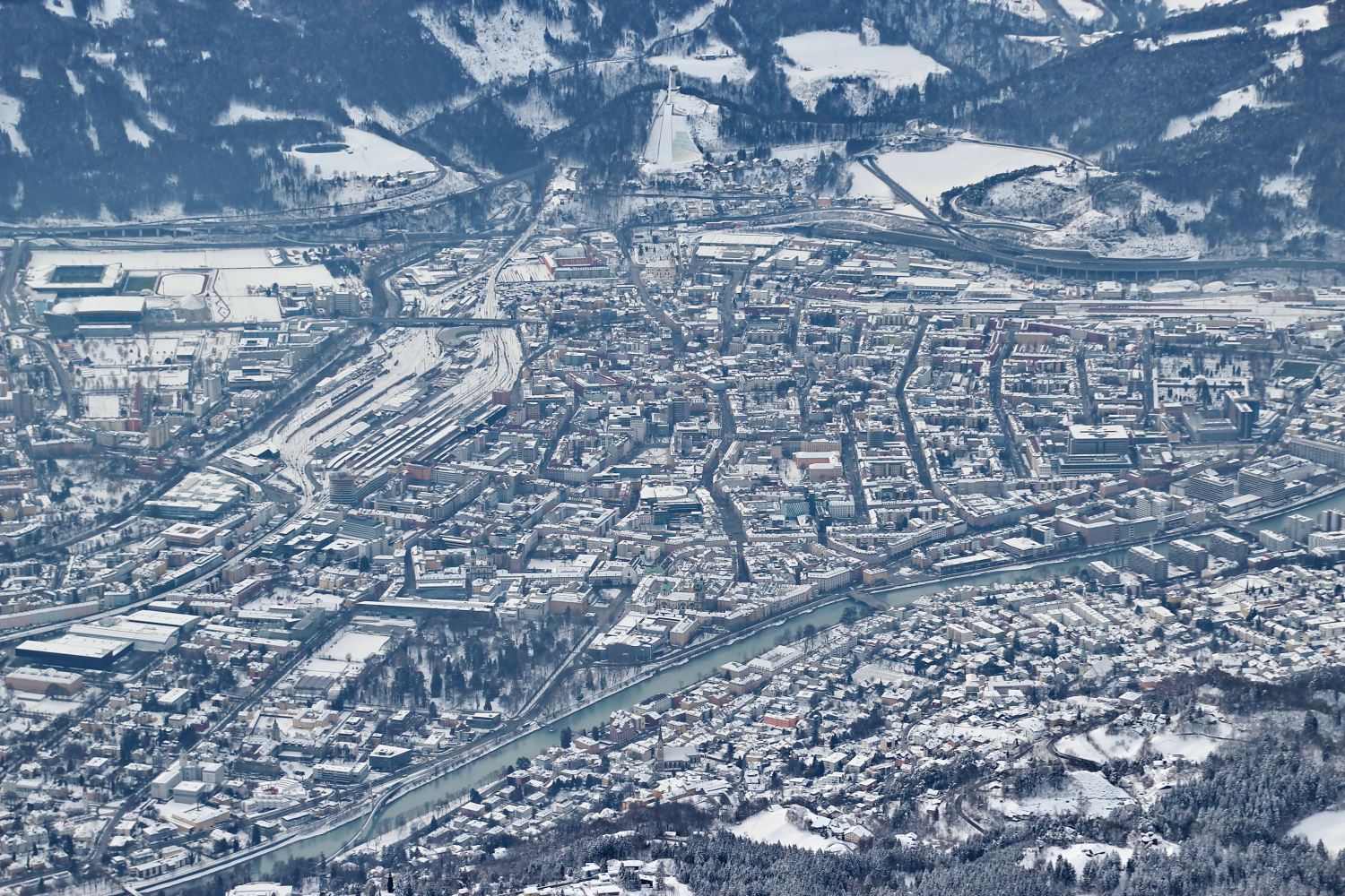 Blick Auf Innsbruck Vom Hafelekar Bilder Tibs At